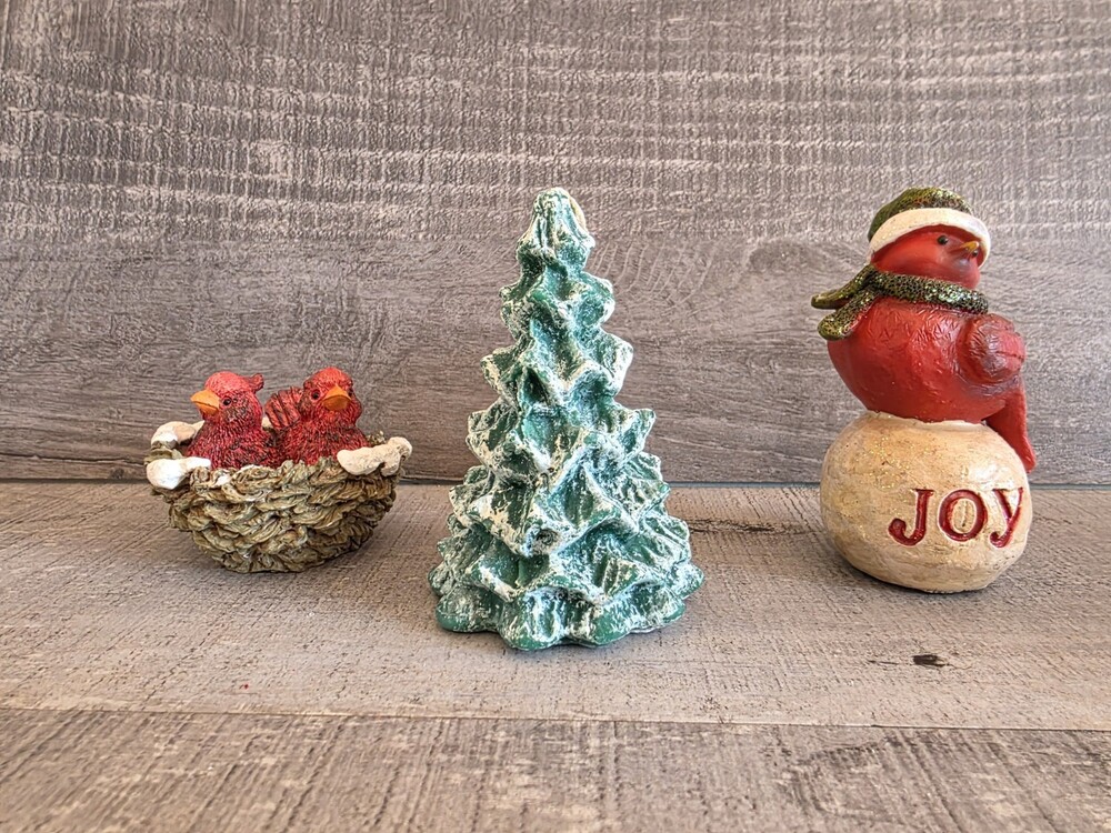 Lot Resin Christmas Cardinal Birds Figurines 4" Mom Nest Babies 124f